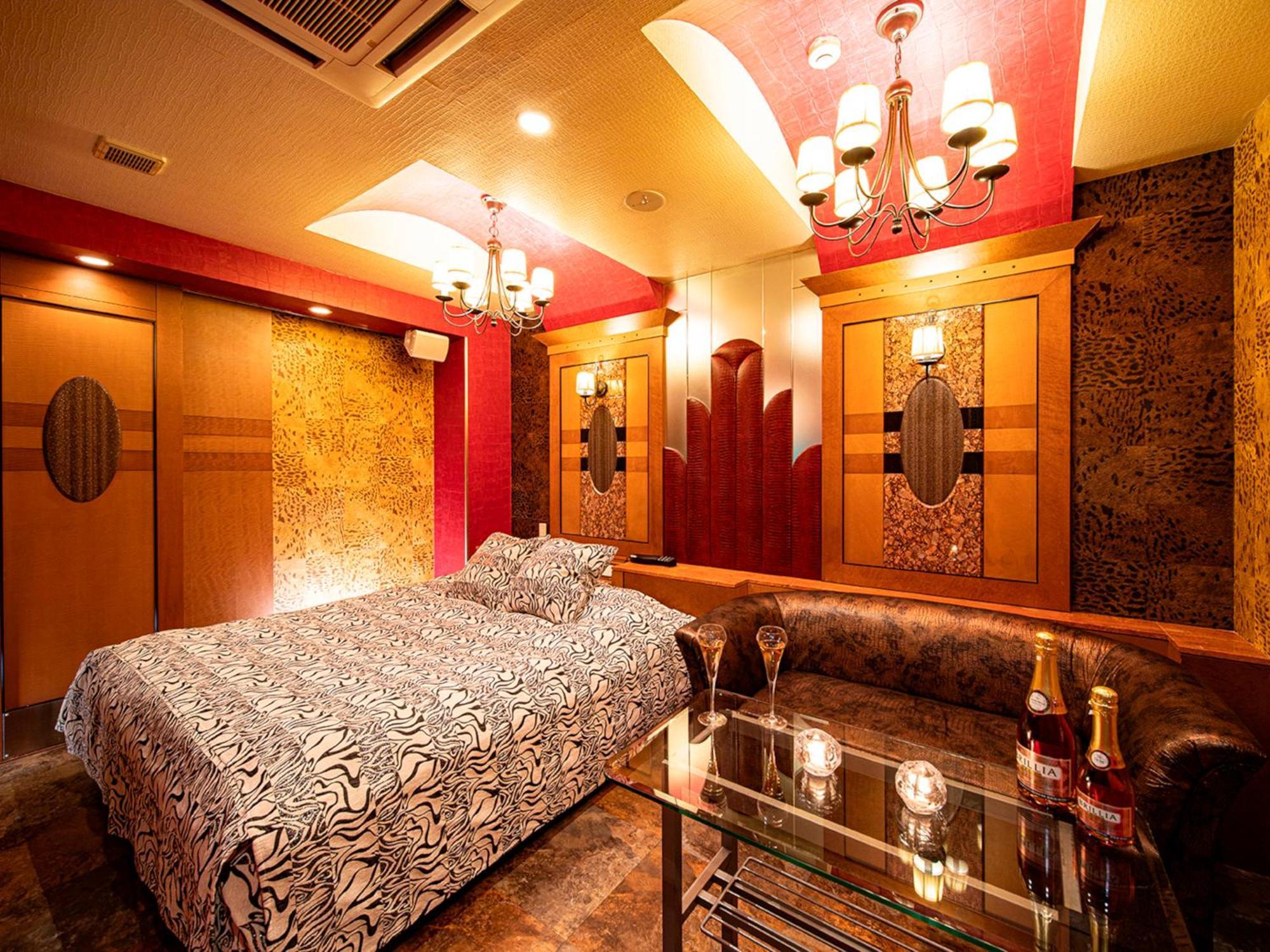 Roselips Tsuruhashi ローズリップス鶴橋 Hotel Oszaka Kültér fotó