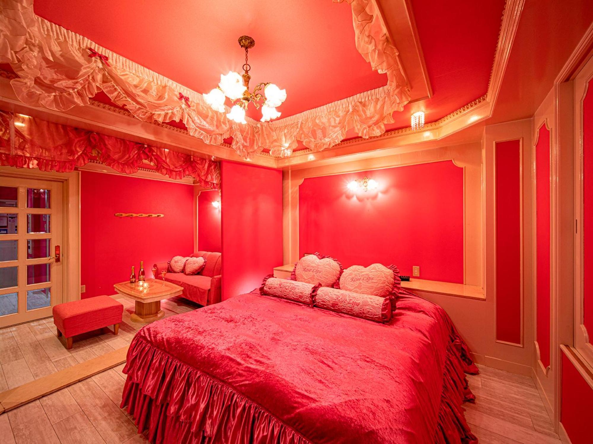 Roselips Tsuruhashi ローズリップス鶴橋 Hotel Oszaka Kültér fotó